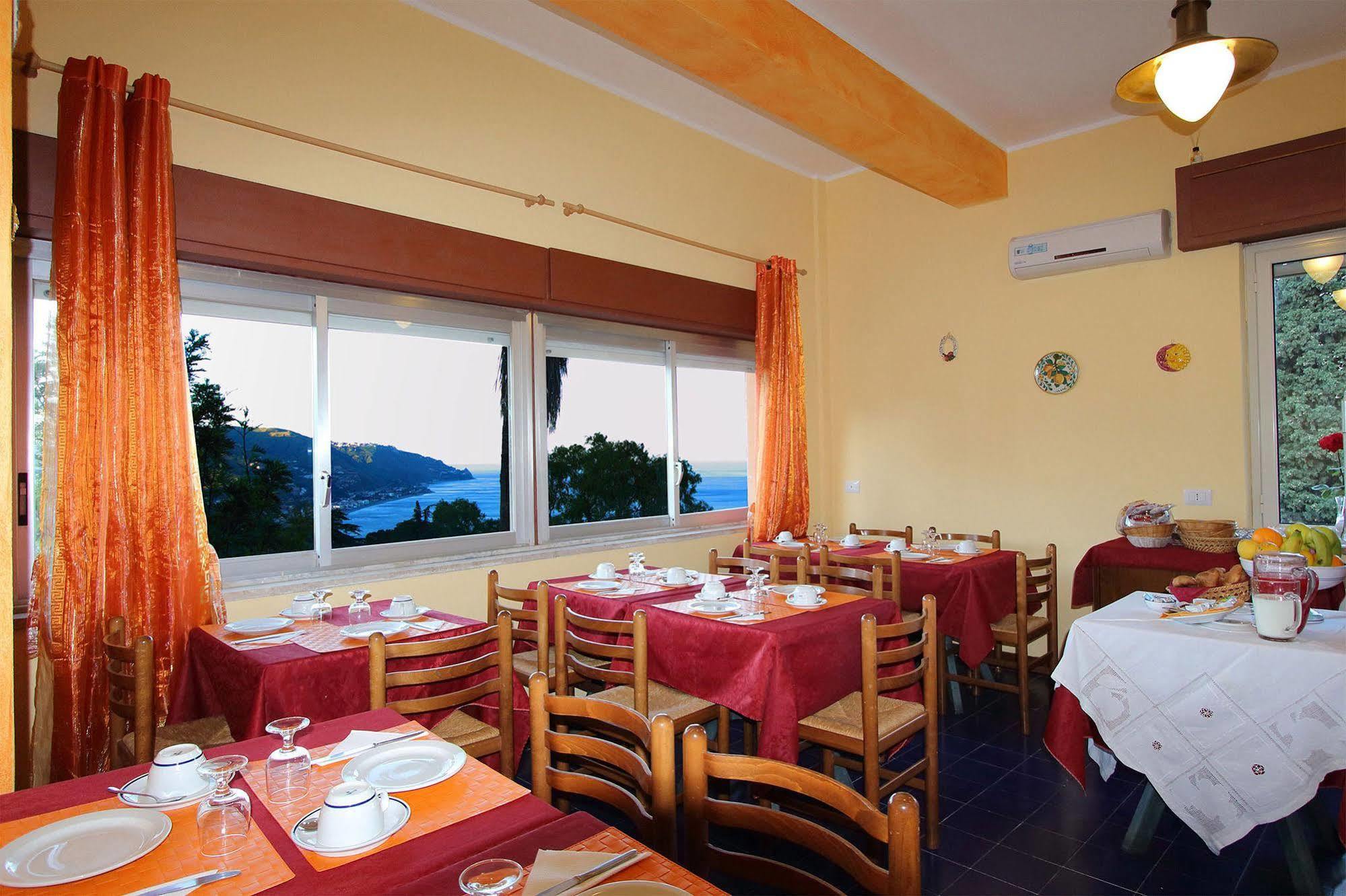 Hotel Innpiero Taormine